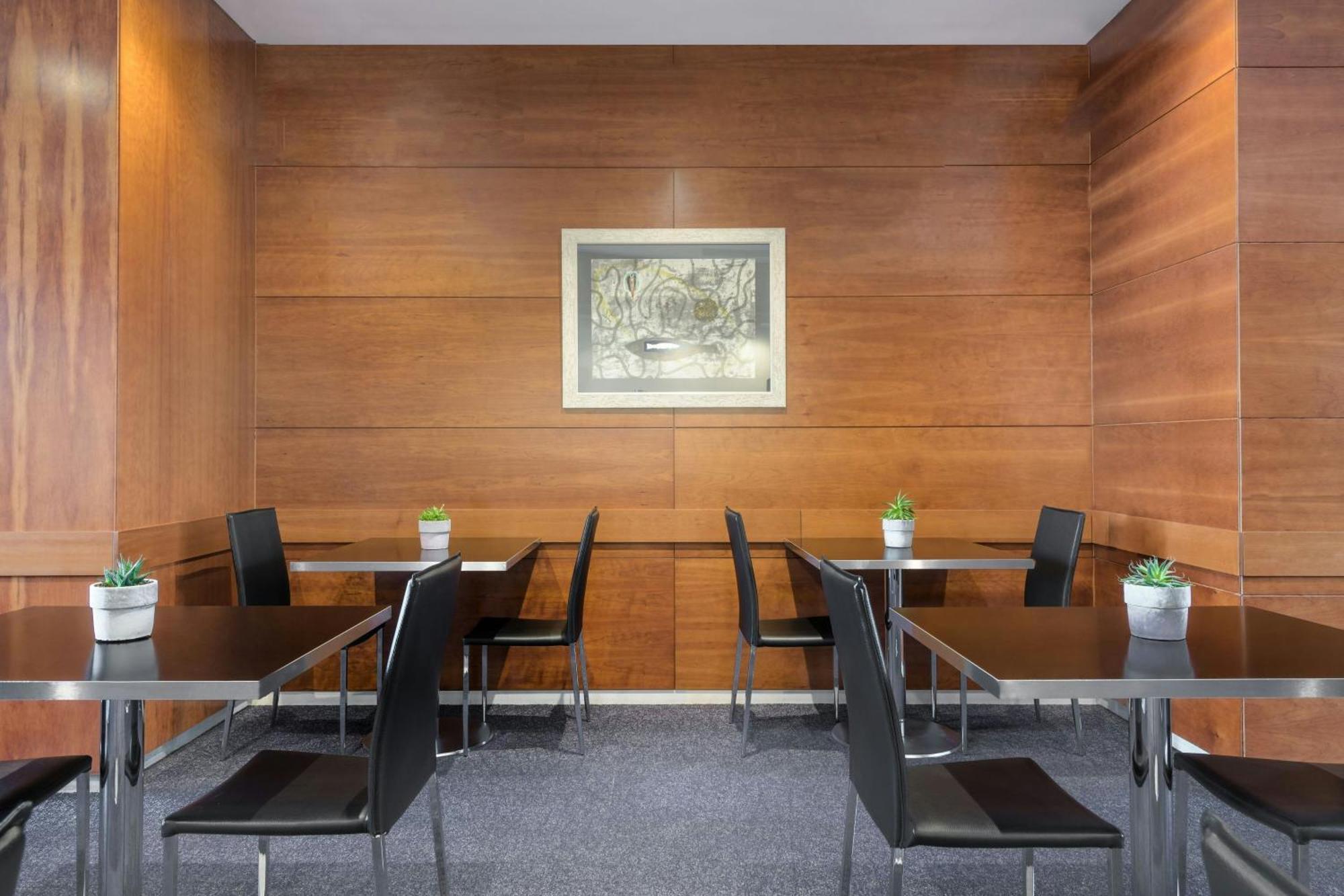 Ac Hotel Palencia By Marriott מראה חיצוני תמונה